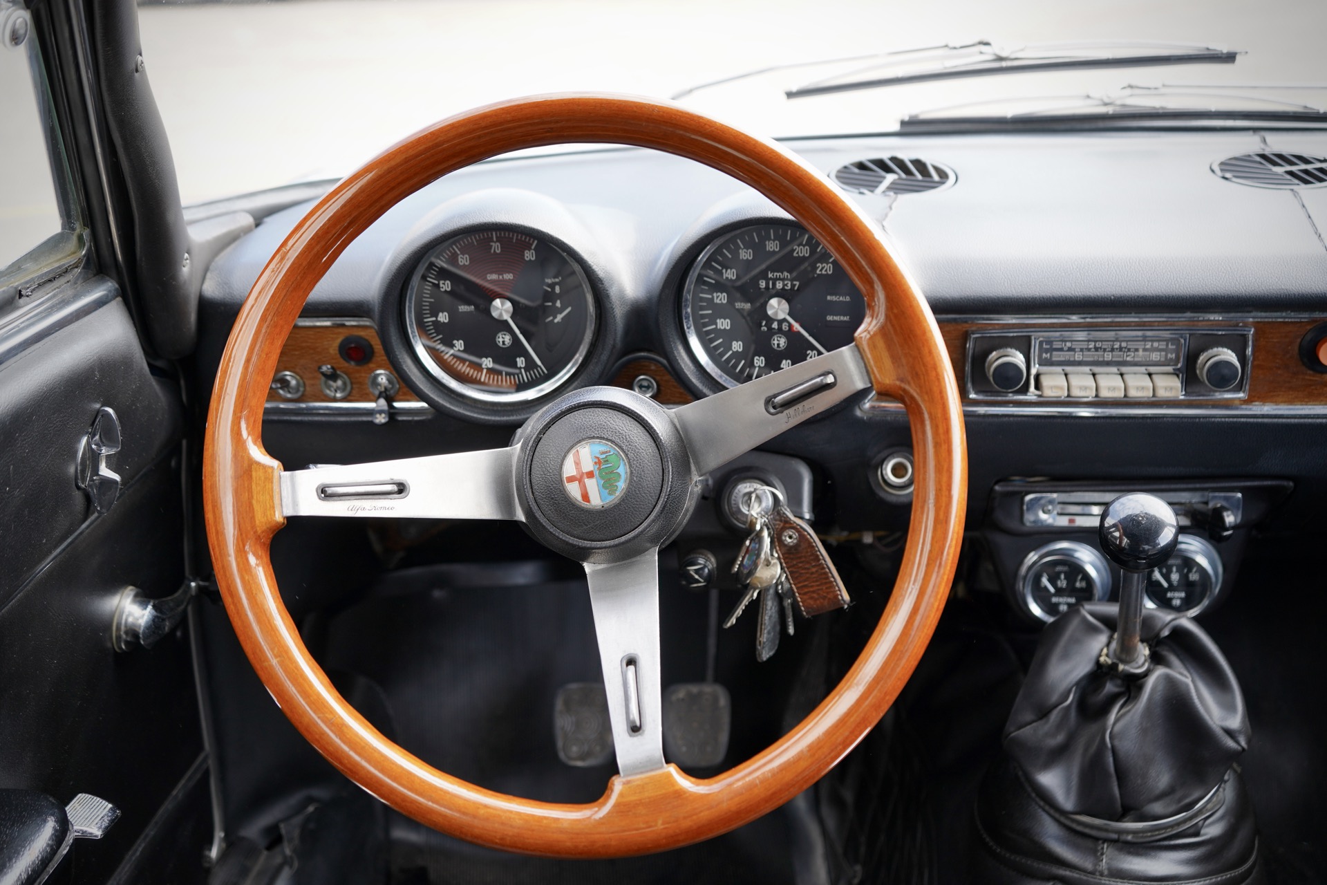 ALFA GT 1300 JUNIOR BERTONE