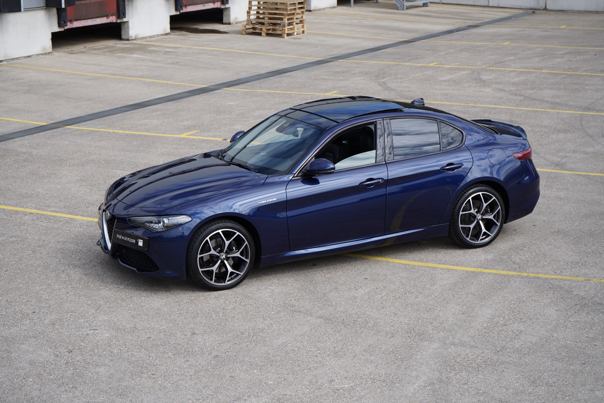 ALFA GIULIA 2.0 AWD VELOCE Q4 SKYWINDOW