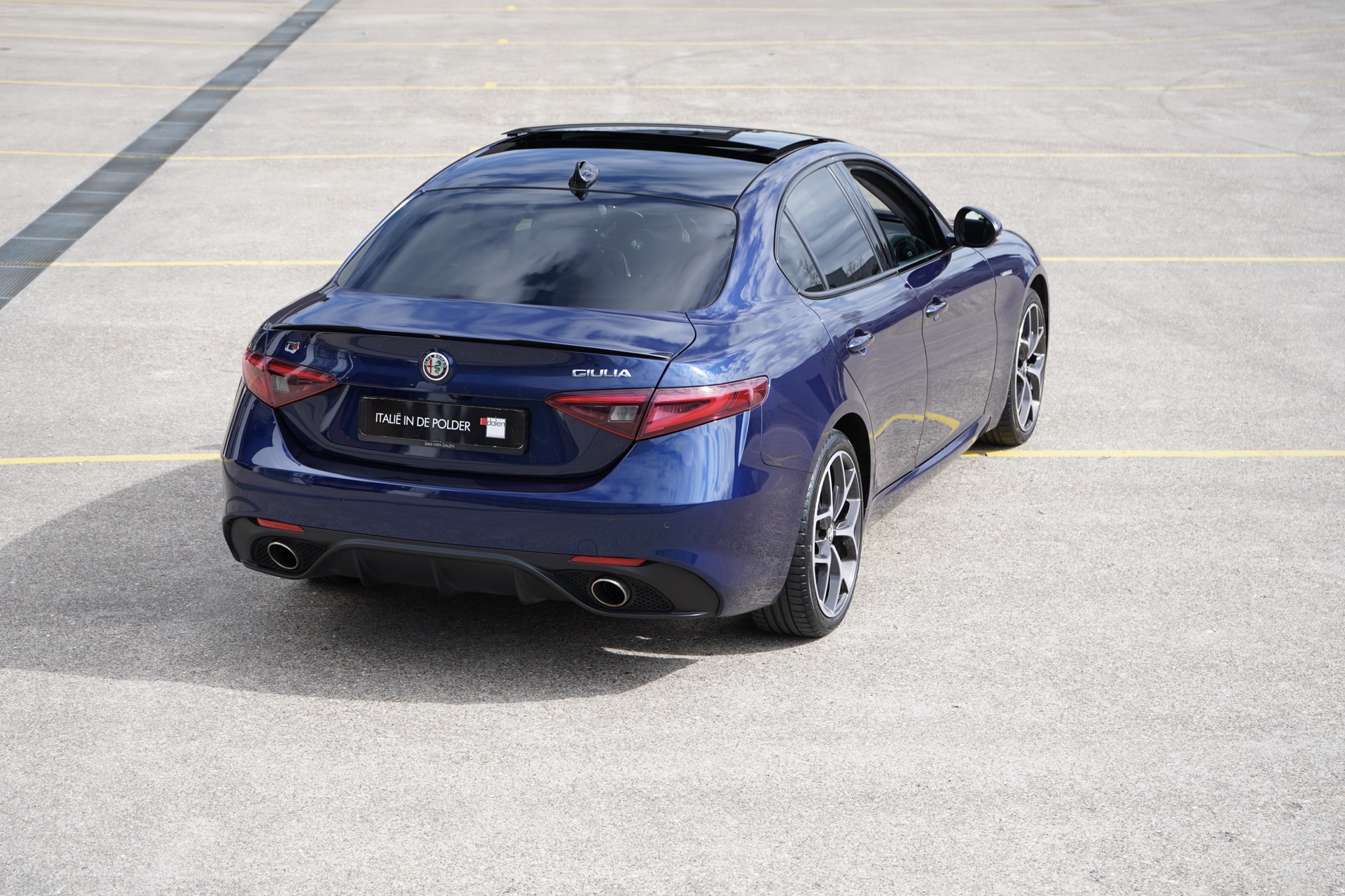 ALFA GIULIA 2.0 AWD VELOCE Q4 SKYWINDOW
