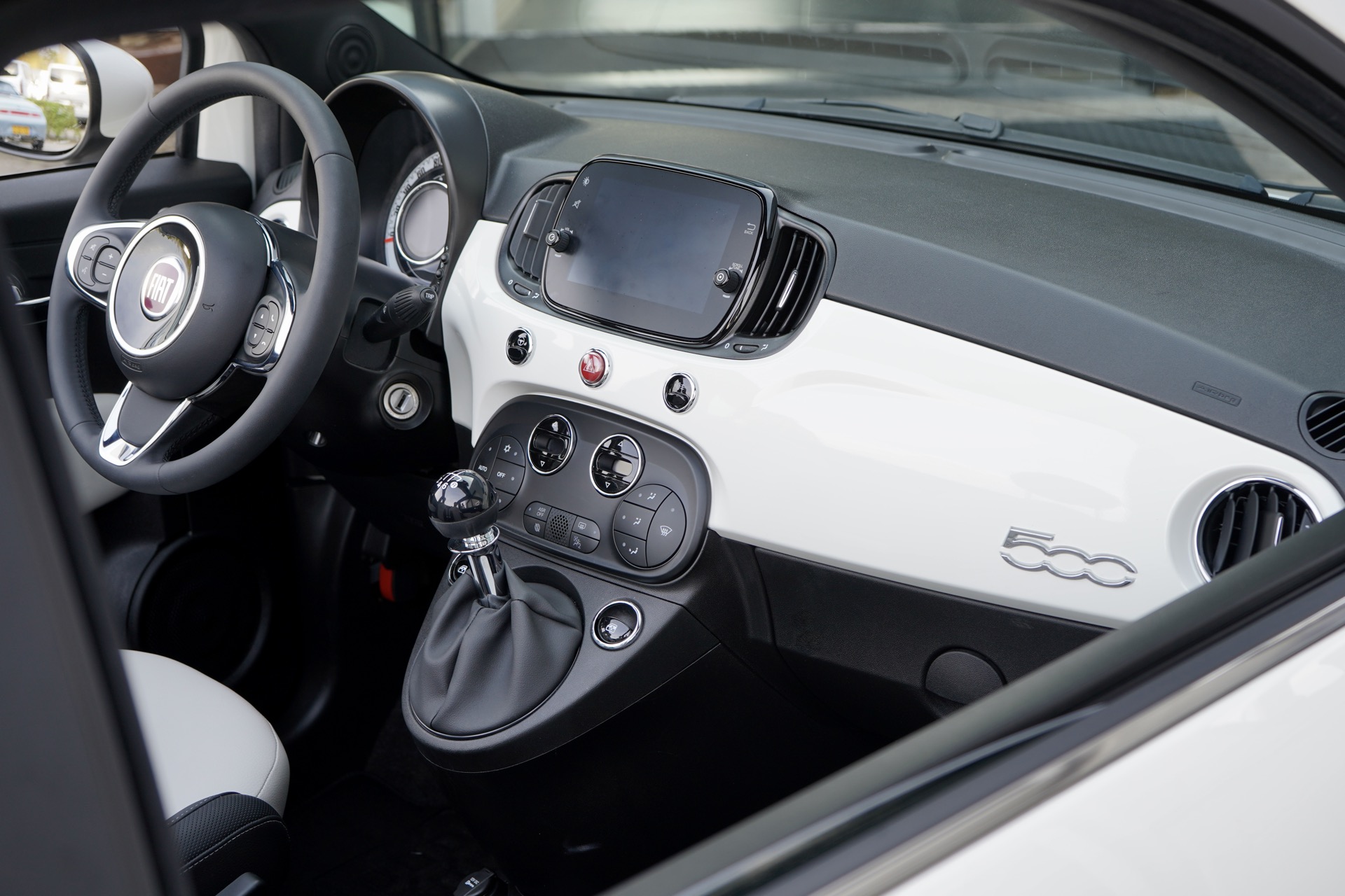 FIAT 500C HYBRID DOLCEVITA