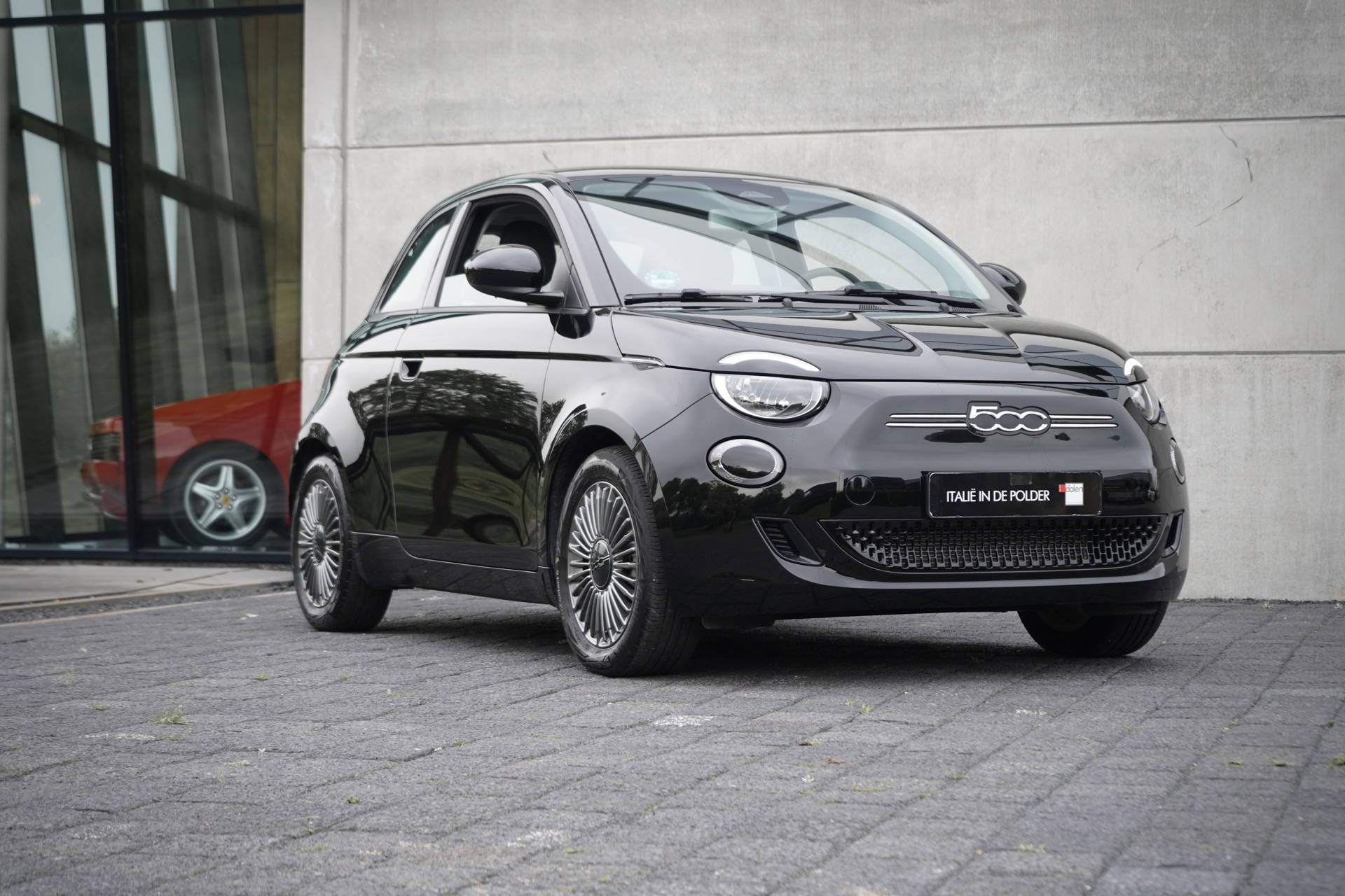 FIAT 500E 42KWH ICON APPLE CARPLAY 118PK