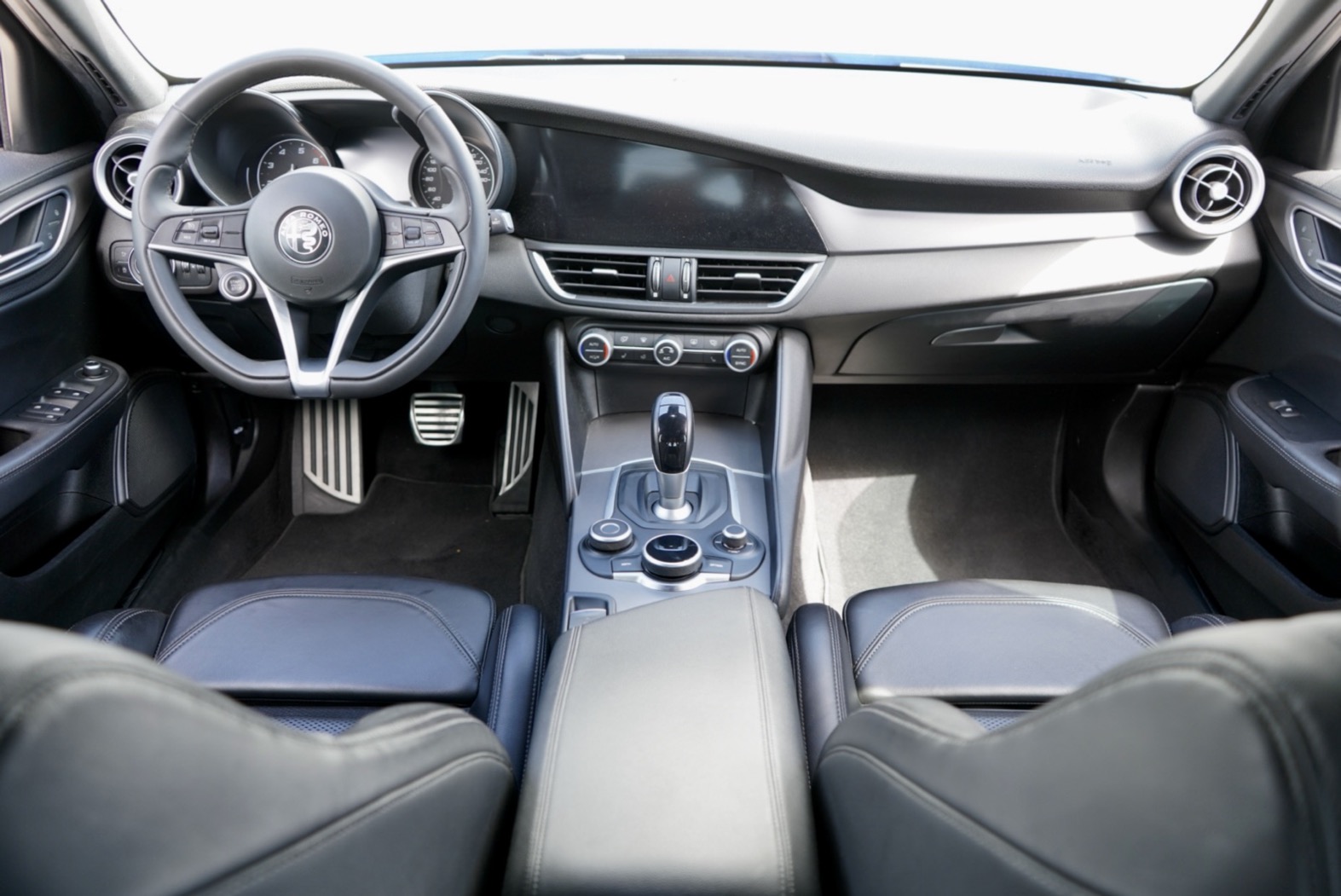ALFA GIULIA 2.0 T SUPER PACK VELOCE