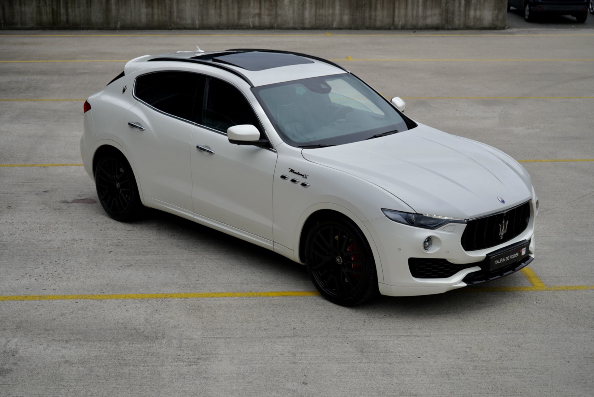 MASERATI LEVANTE 3.0 V6 BITURBO SQ4 GRANLUSSO