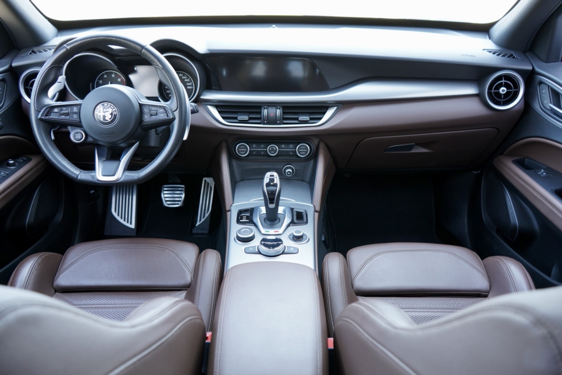 ALFA STELVIO 2.0 T AWD VELOCE Q4 SKYWINDOW