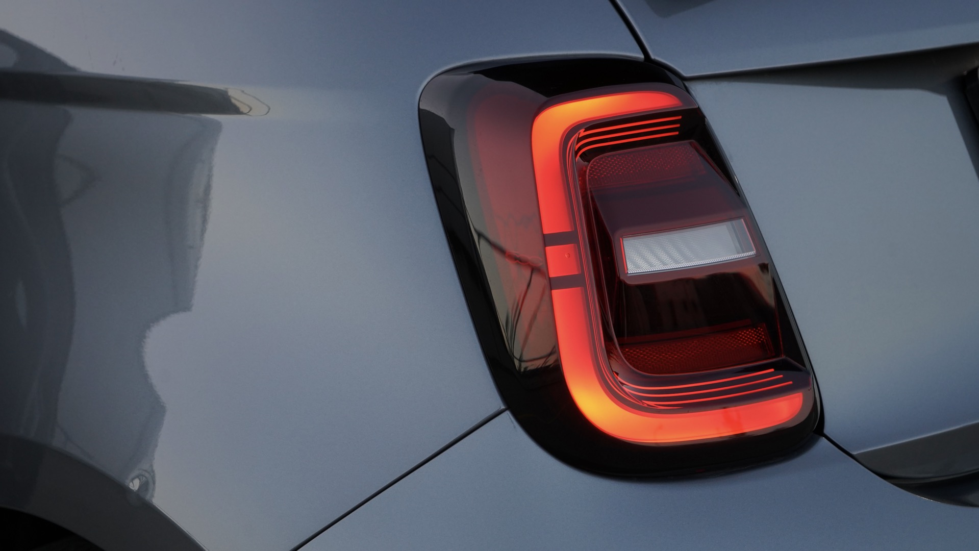 FIAT 500E 42KWH ICON CABRIOLET