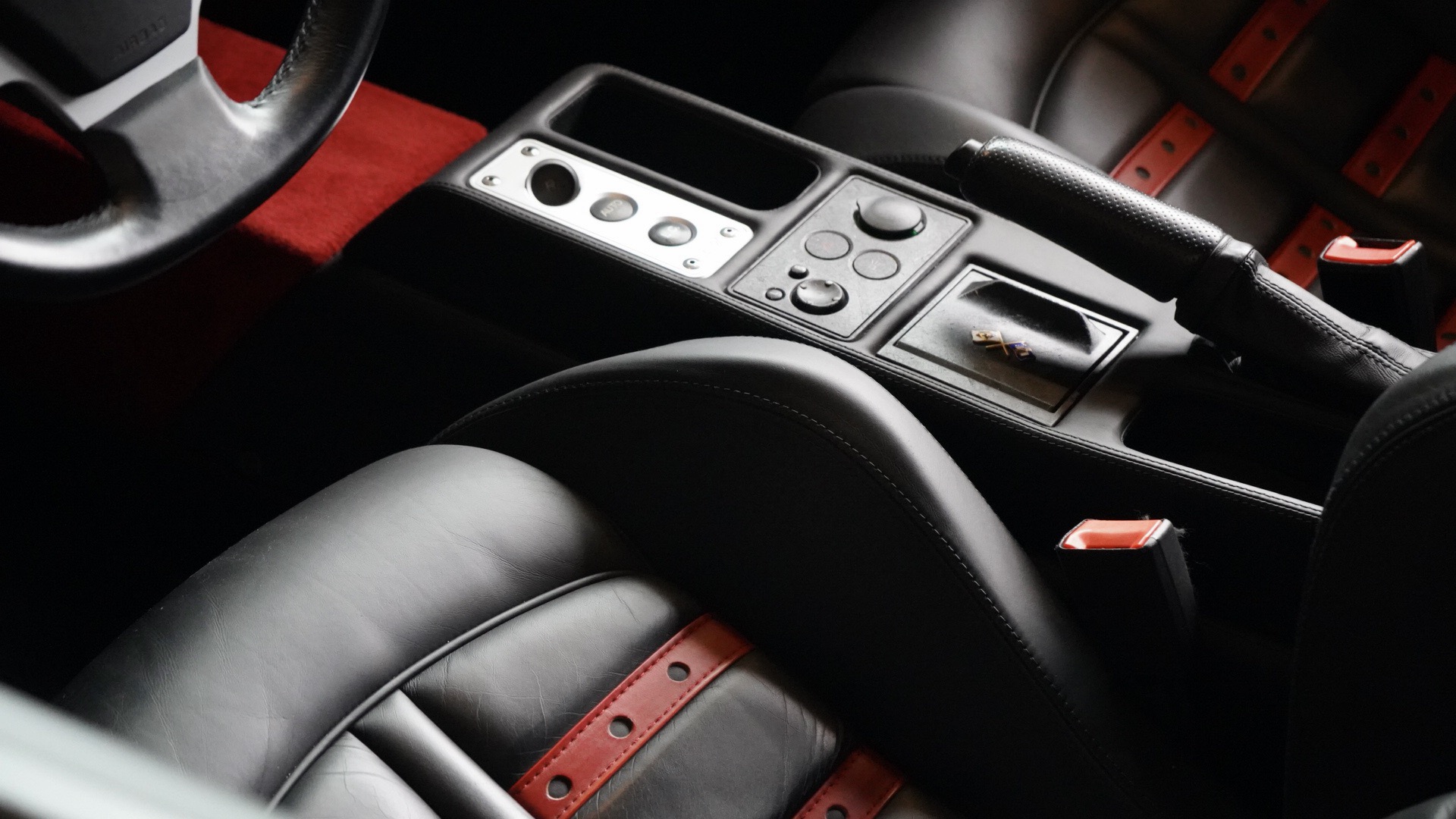 FERRARI F430 4.3 V8