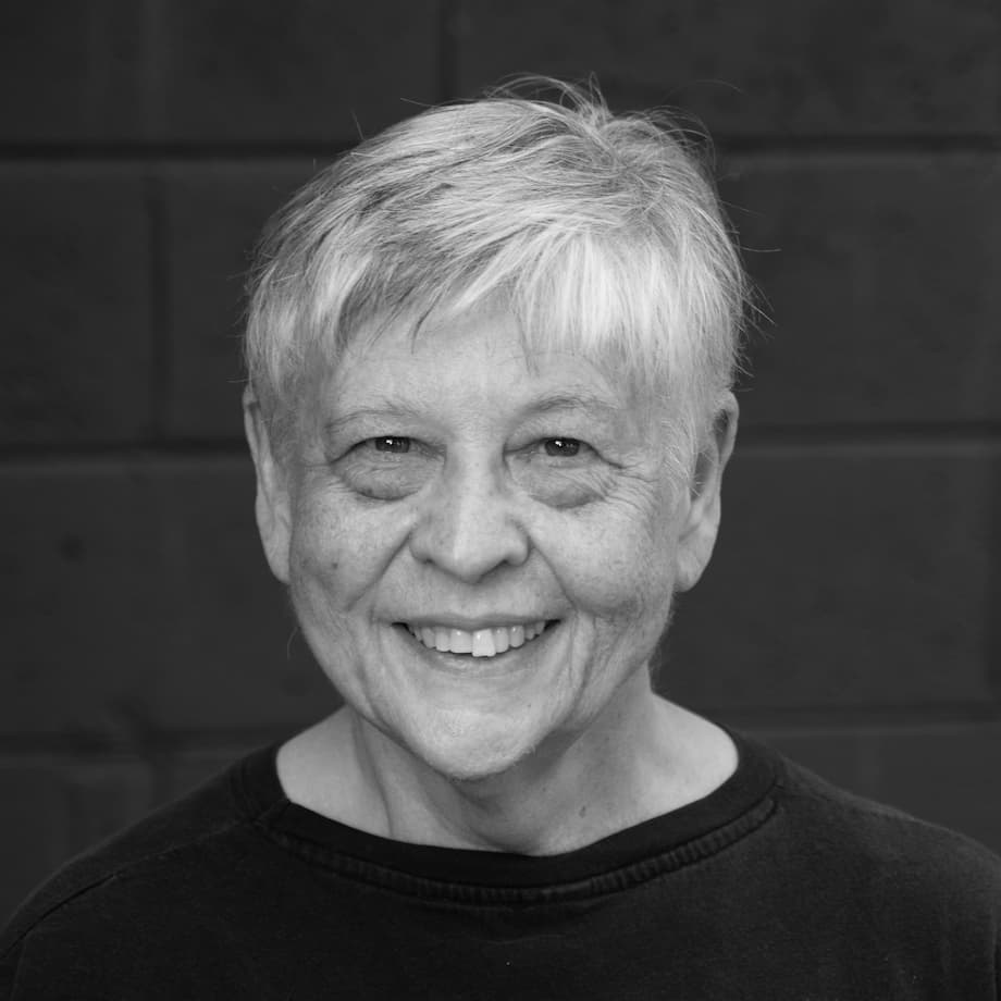 Nancy Bloom (Emily)