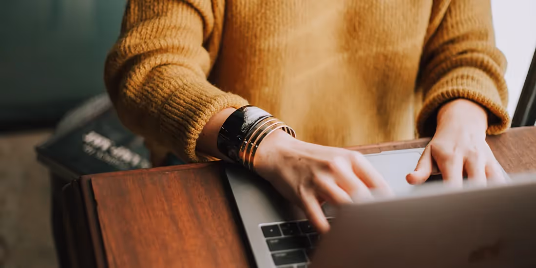 How Teachers Can Effectively Communicate In-Person And Online Class Information With Families