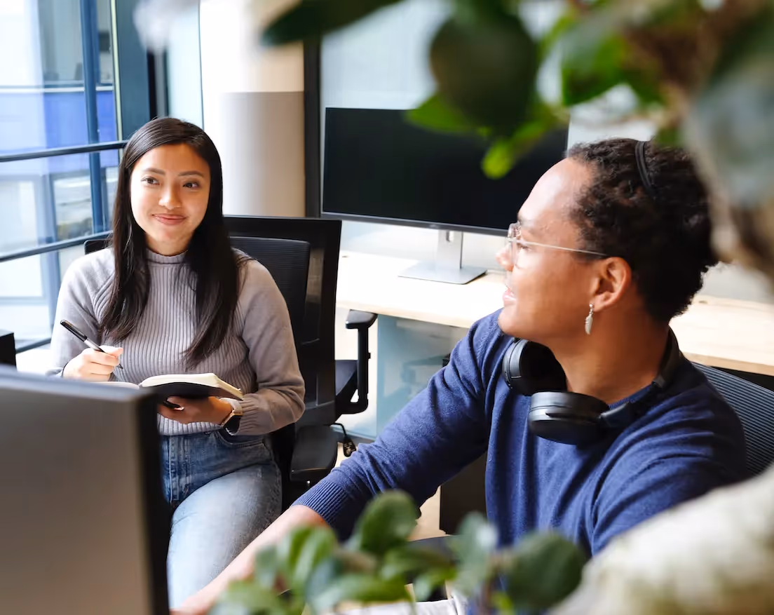 Advertising Vs. Marketing: How to Make Sure Your Team Knows the Difference