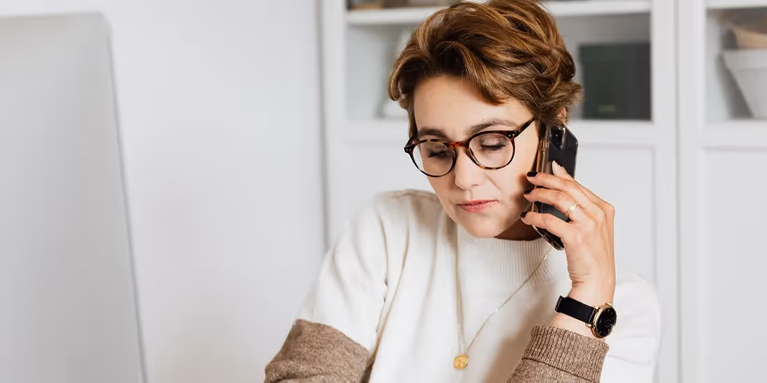 The 10 Questions to Ask in Your Next Sales Discovery Call (and How to Bake Them into Your Deck)