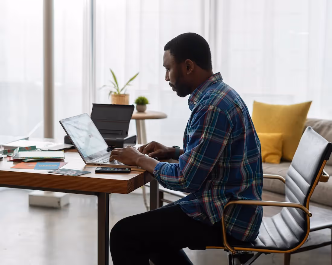 How Your Team Can Convert Leads: How to Take a Sales Lead to a Prospect to a Sale