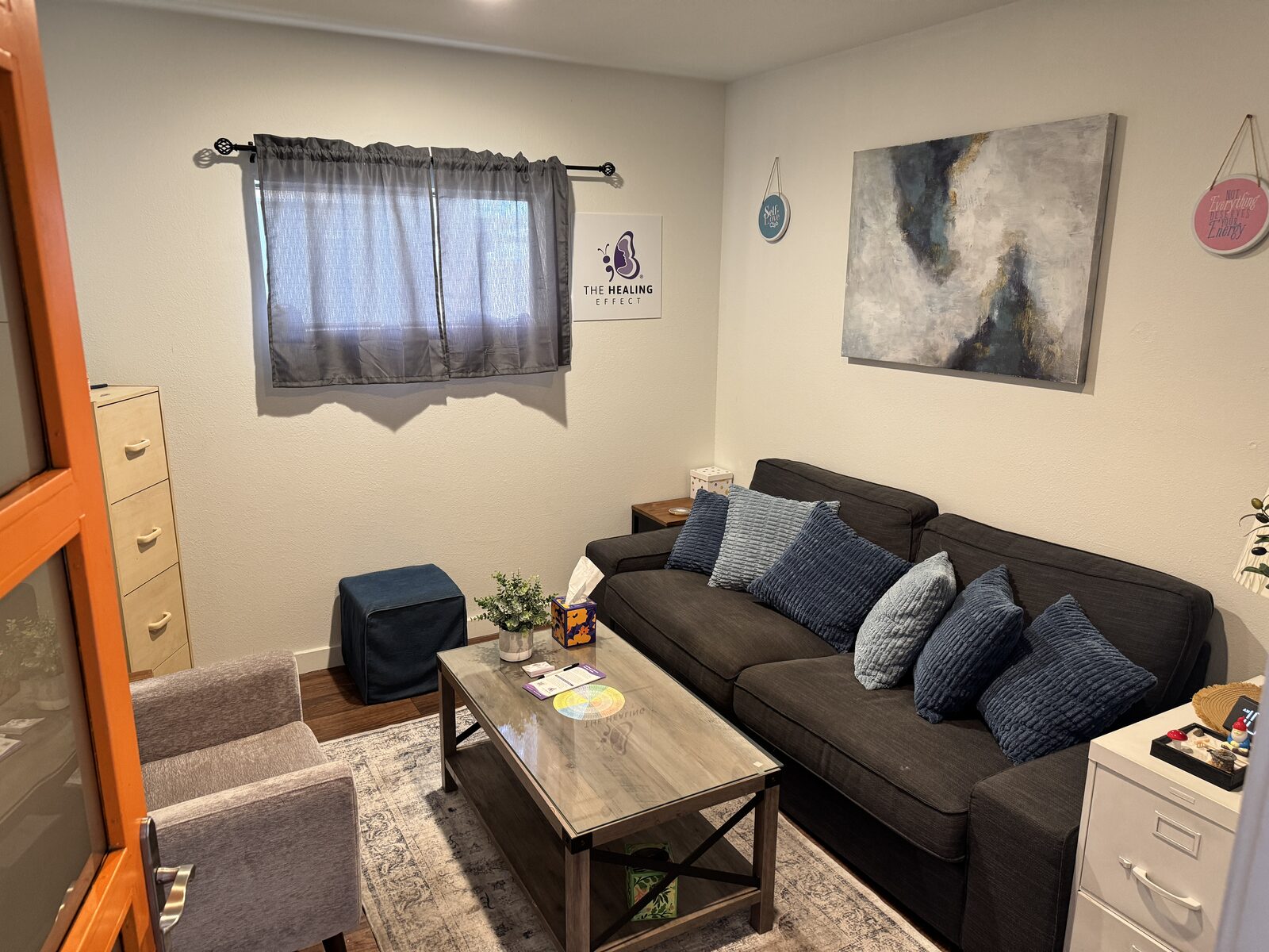 Therapy room at The Healing Effect's Scottsdale office