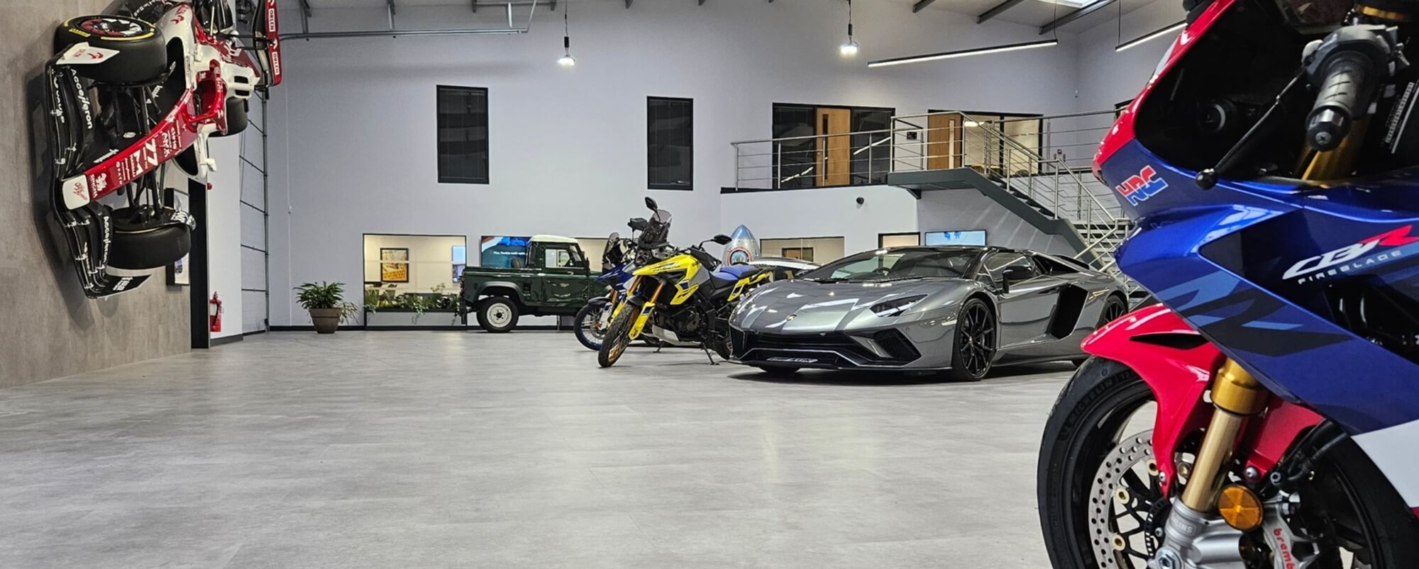 Auction office entrance area