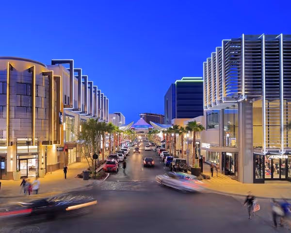 Downtown Summerlin Shopping