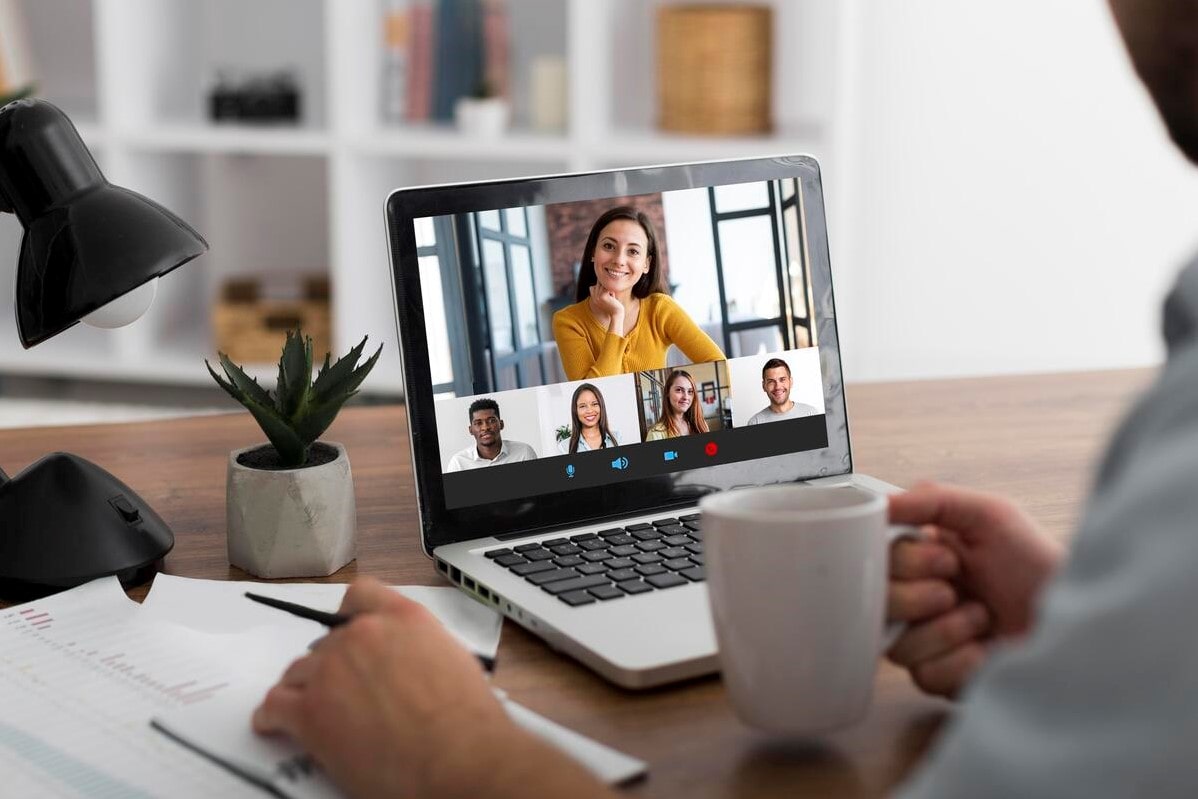 online megbeszélés marketing ügynökséggel