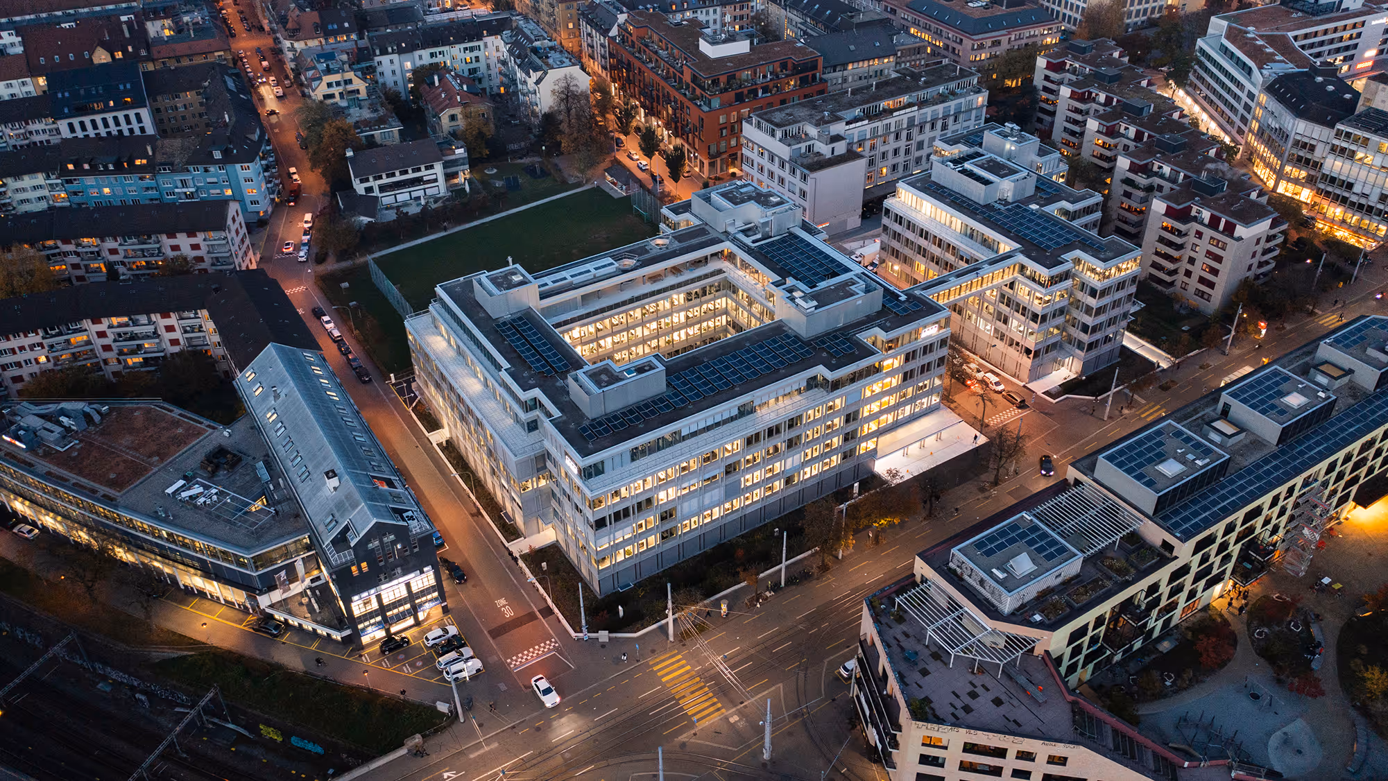 bird view image of the KPMG office (Swiss Life) in Zurich
