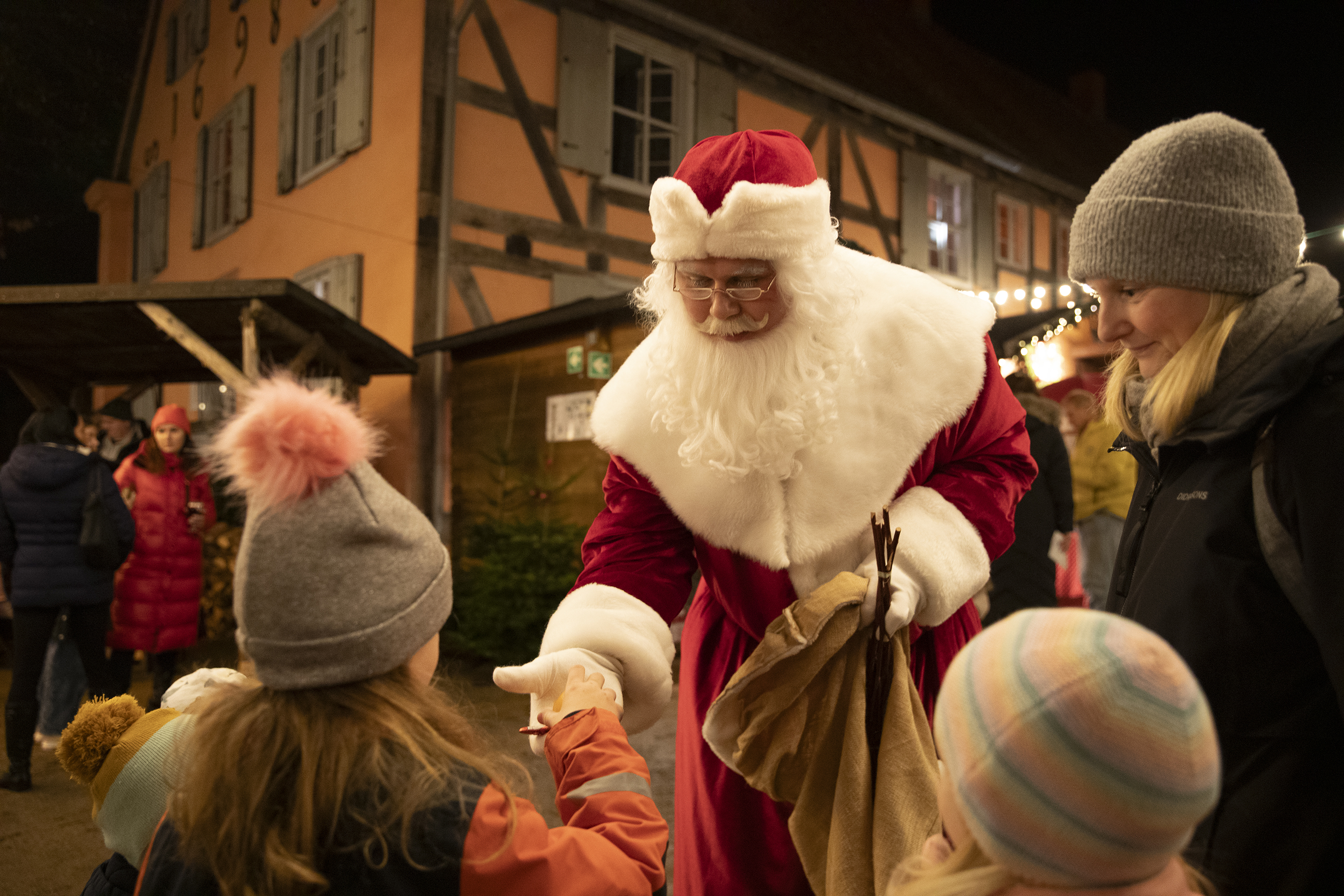 Weihnachtsmarkt Schloss & Gut Liebenberg, © DKB STIFTUNG 