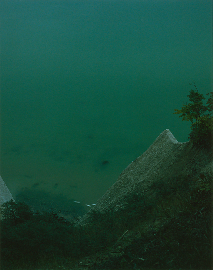 Arno Schidlowski, Jasmund #21, 2005-2011, 30,5 x 24 cm C-Print (Handabzug vom Künstler), © Arno Schidlowski | courtesy JO VAN DE LOO