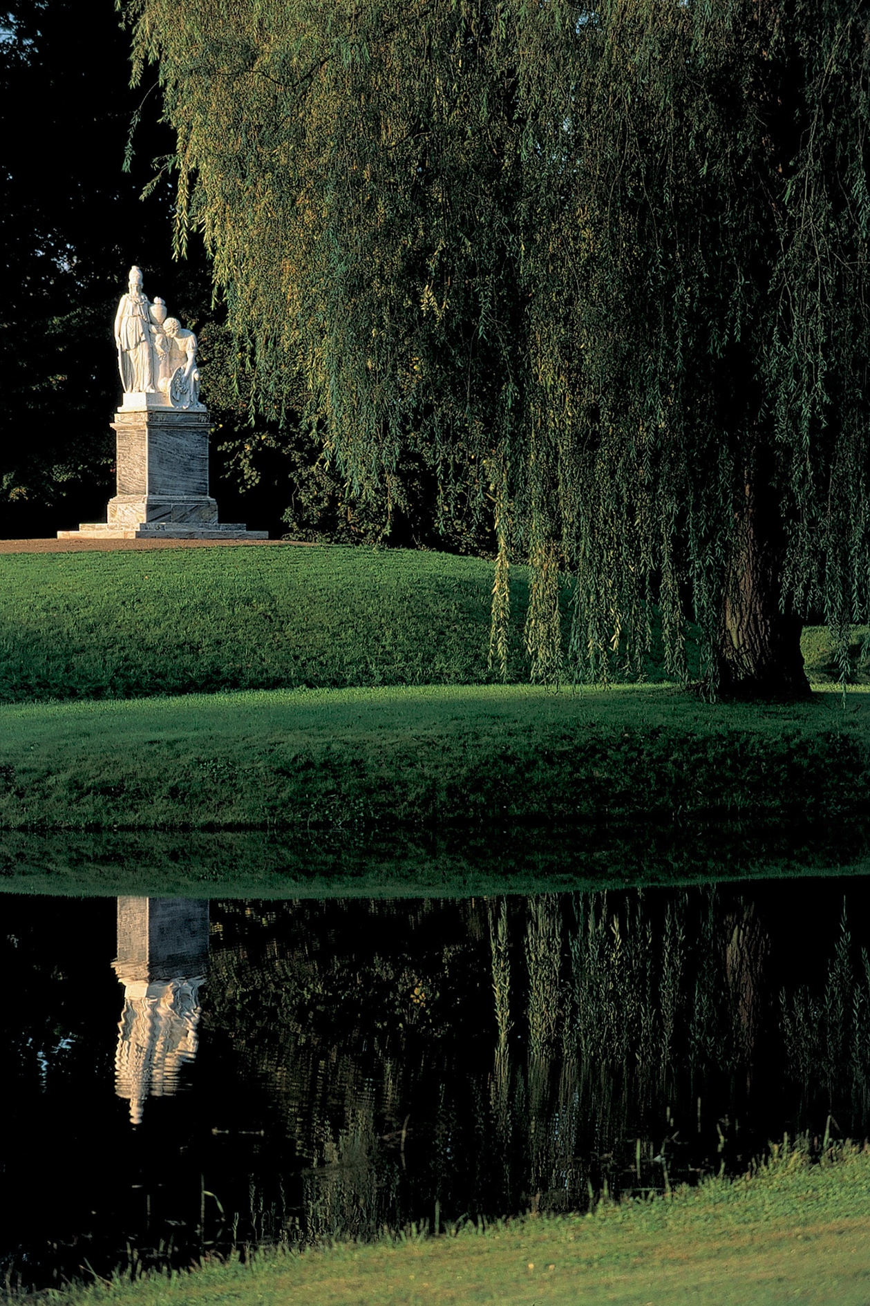 Denkmal Mars und Minerva, Foto: Toma Babovic