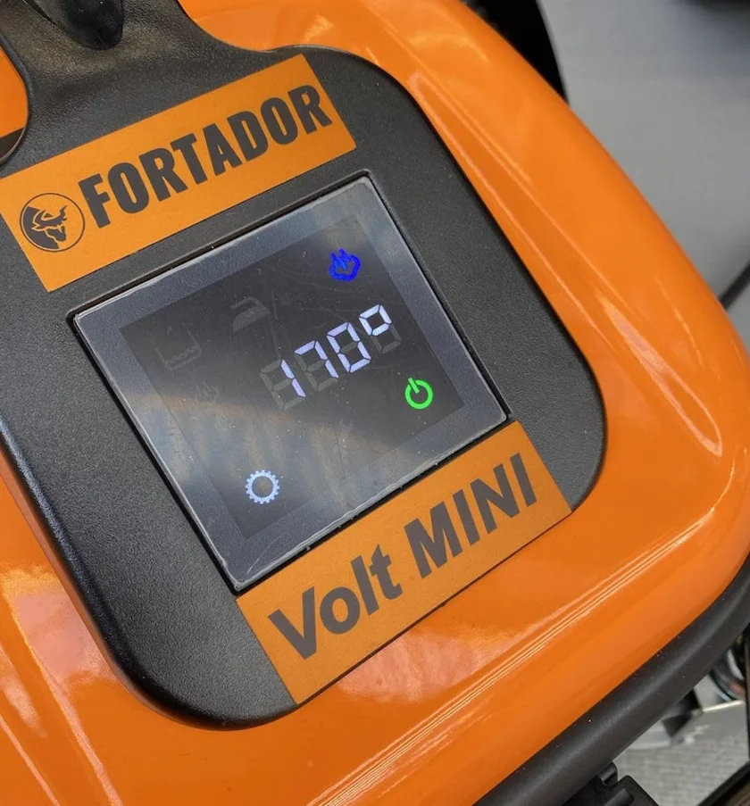 portable steam cleaner for wrap removal