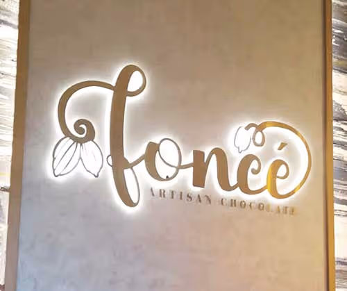 Abu Dhabi Signage 