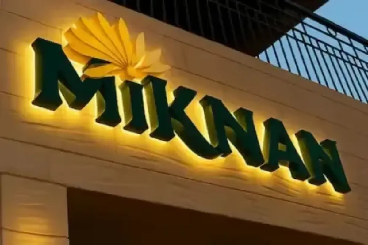 Professional signage installation in Abu Dhabi featuring a 3D signboard of Miknan done By Ninety Nine Advertising LLC