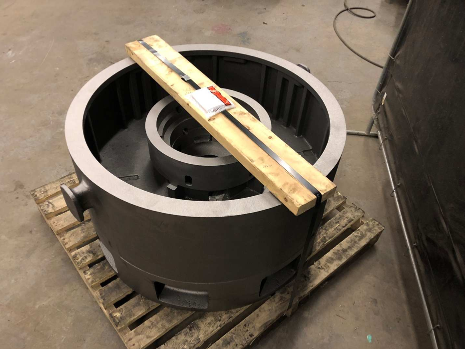 EMNOR Mechanical Inc. | Siemens-Allis-Chalmers Nuclear Safety Motor Endbell Rough Machined Casting