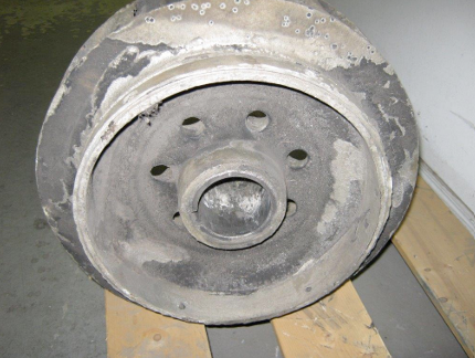 EMNOR Mechanical Inc. | Worthington 18-Inch QL Worn Pump Impeller Bottom View