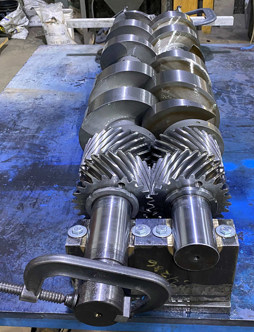 EMNOR Mechanical Inc. | Warren Screw Pump Rotor Assembly in Test Jig