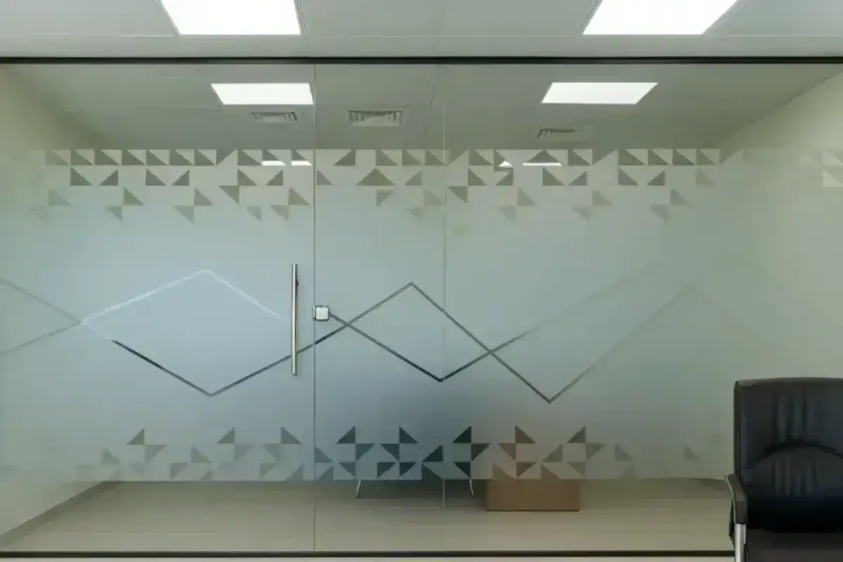 ASAS International Office frosted glass film with triangular edge pattern creating geometric privacy design for office partitions.