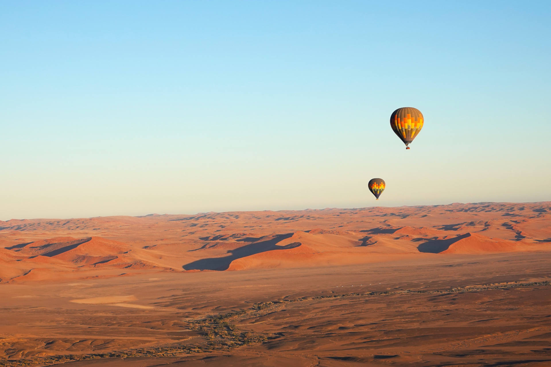 Madeleine & Steven pic #1