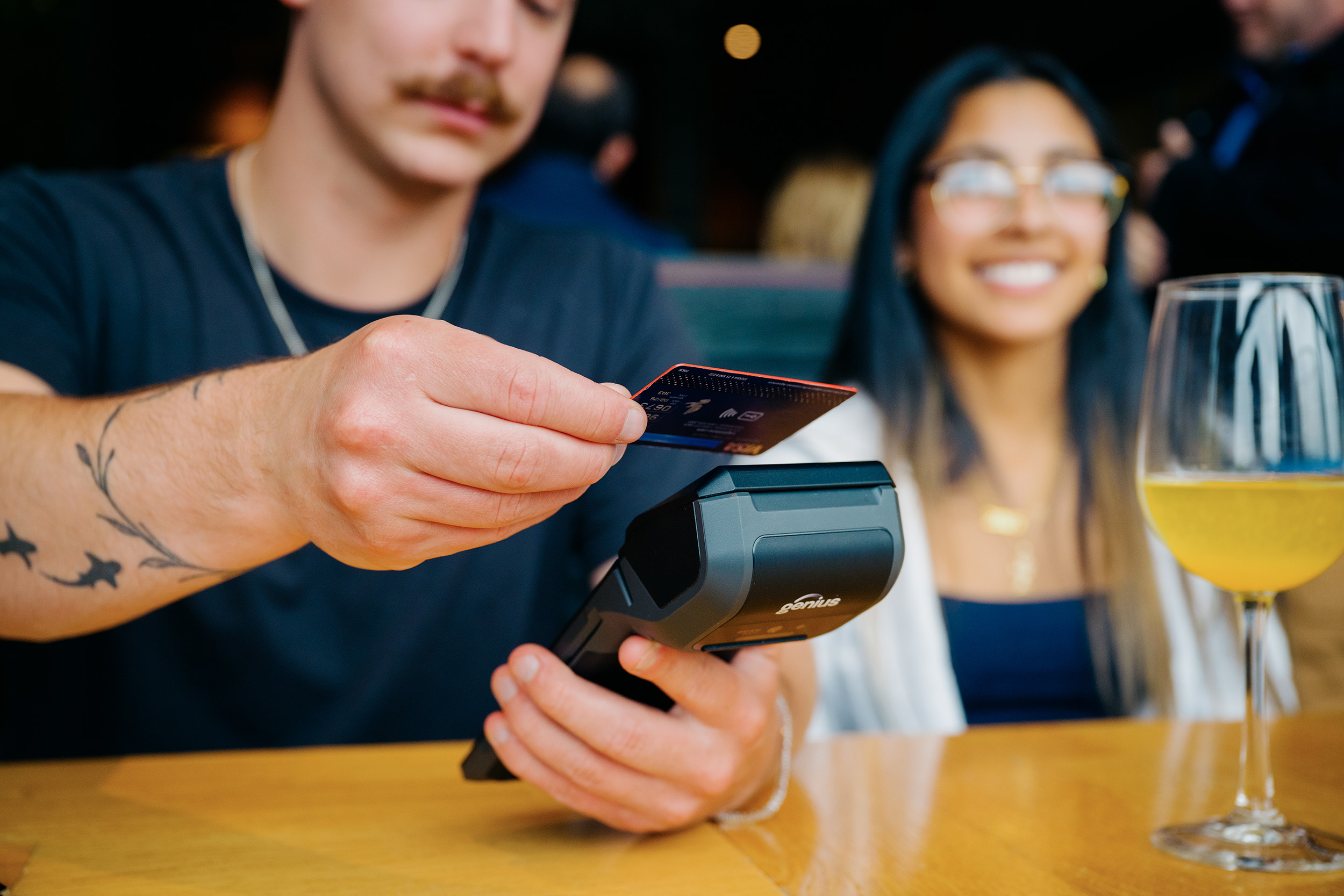 Genius Restaurant Handheld 1