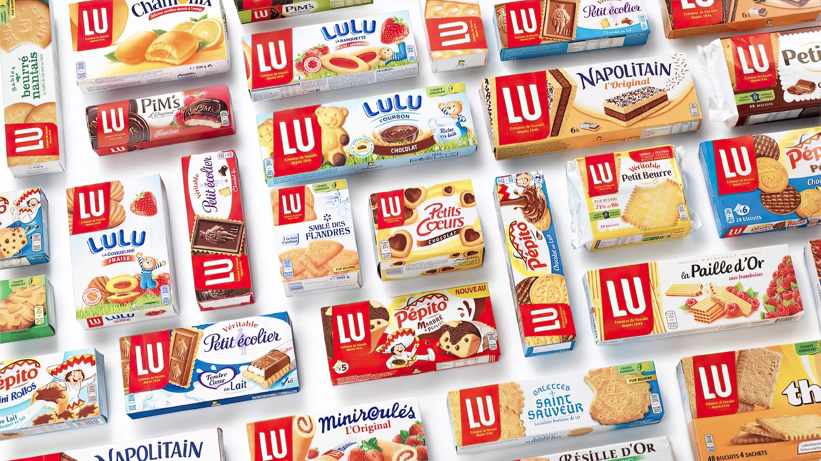 Assortiment de biscuits et de gâteaux de différentes marques LU.