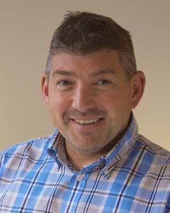 Knut Magne Østenstad