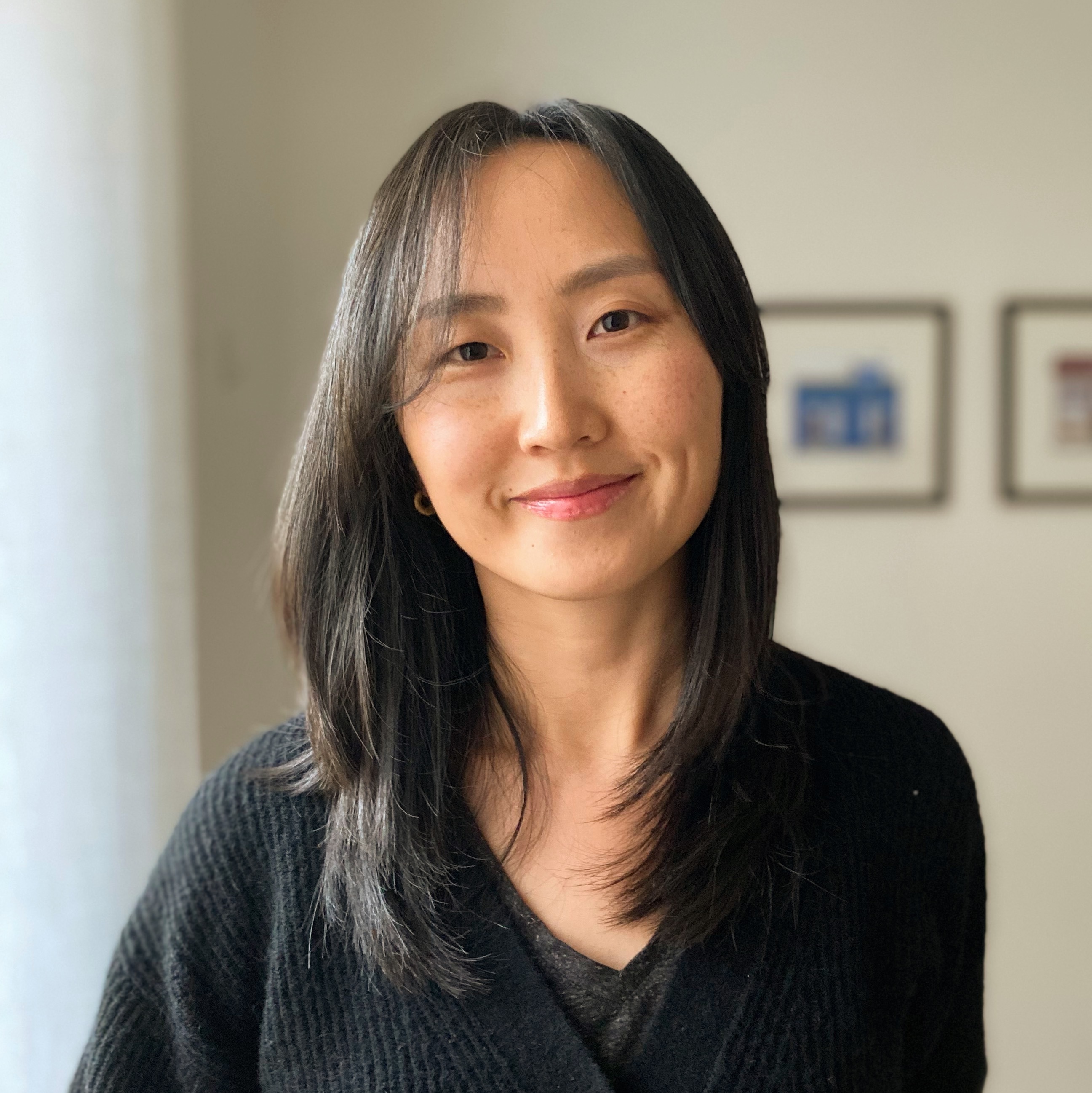 Profile photo of Robyn