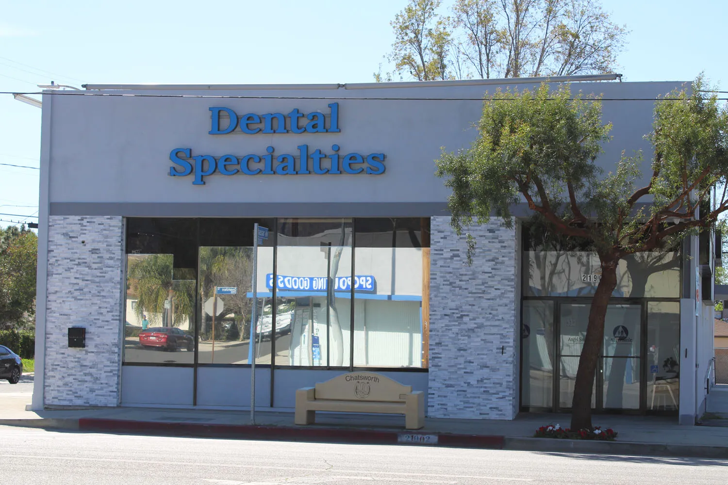 Angel Smile Dental Group dental clinic in Chatsworth, CA