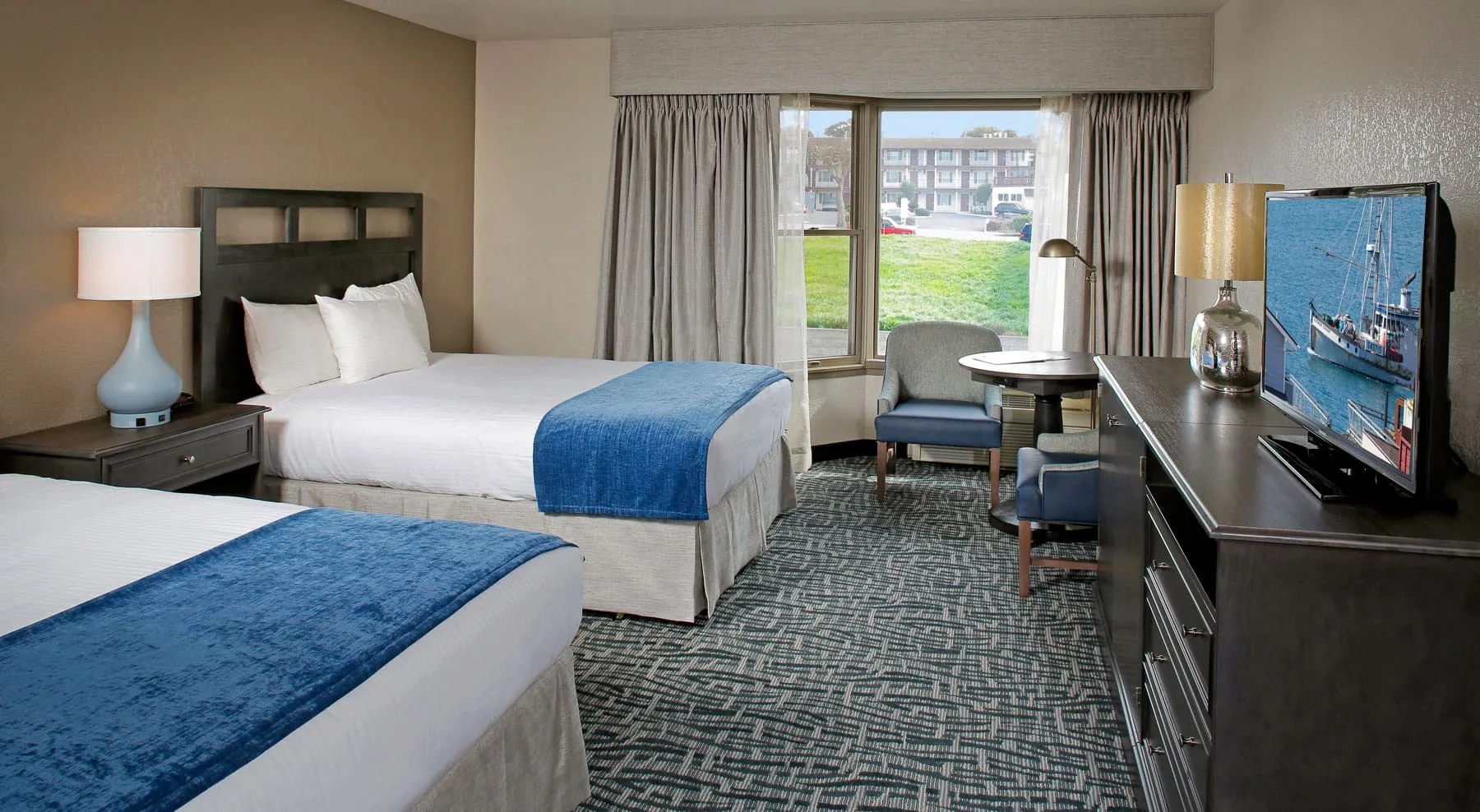 photo of standard queen room