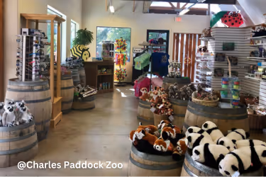 Zoo's Gift Shop