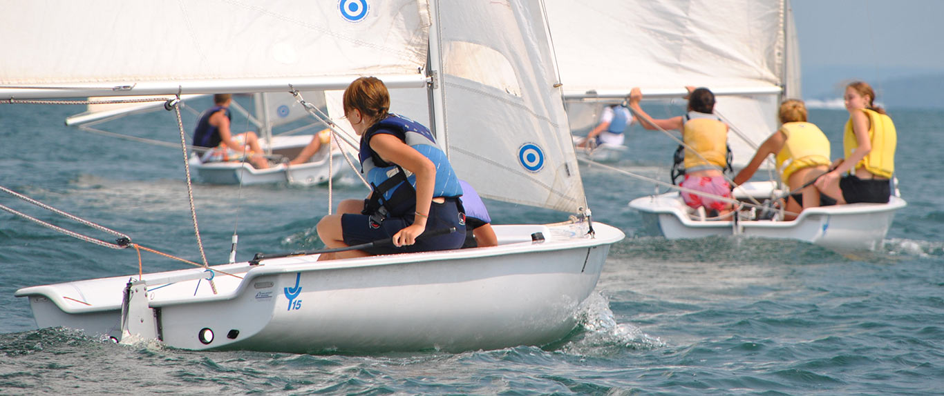 Junior sailing program Registration begins February 1, 2026!