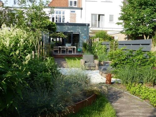 Ronde vormen en toch een strakke uitstraling.