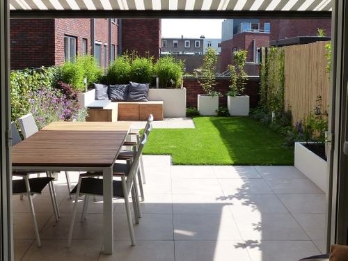 Een moderne daktuin in Haarlem