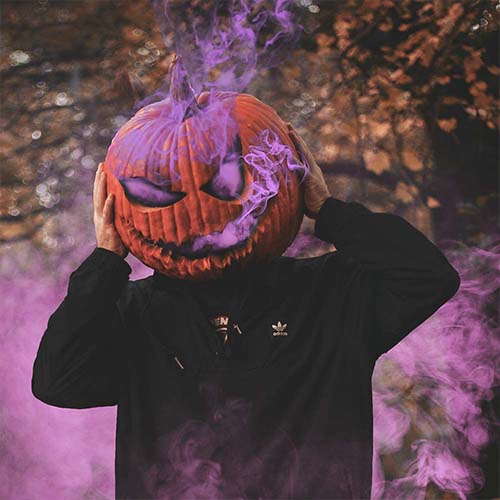 The Ultimate Halloween DJ Setlist: Spine-Tingling Tracks for a Packed Dancefloor