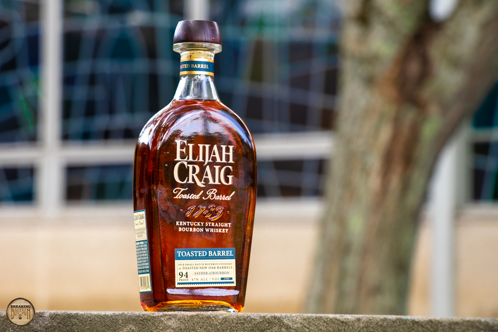 Elijah Craig Toasted Barrel Finish Straight Bourbon Review Breaking Bourbon