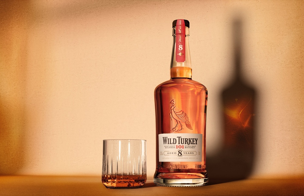ウイスキー Wild Turkey 8 Years Bourbon Whiskey 1992 Wild Turkey 8 Year Old Kentucky Straight Bourbon