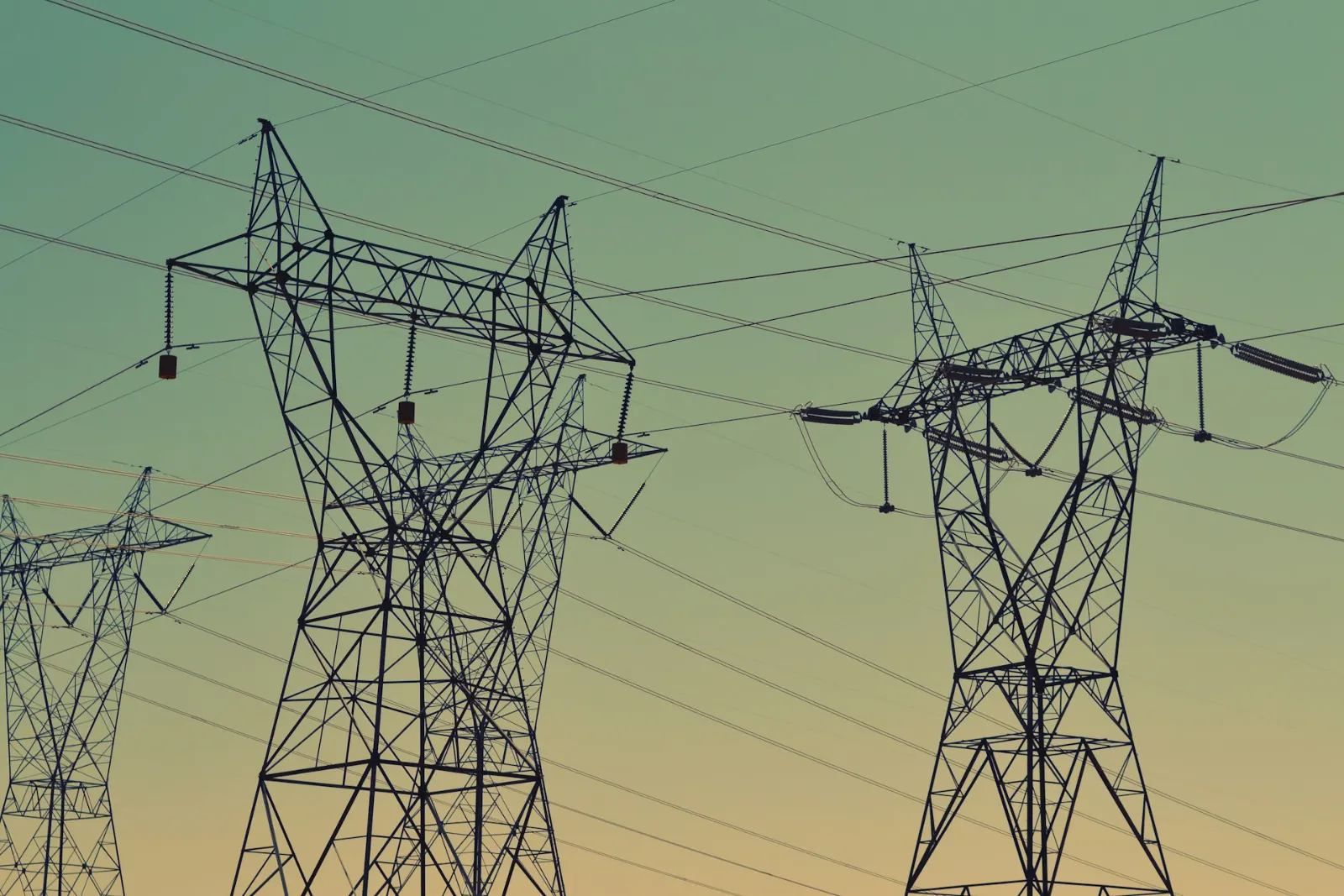 Human-AI interaction in safety-critical network infrastructures