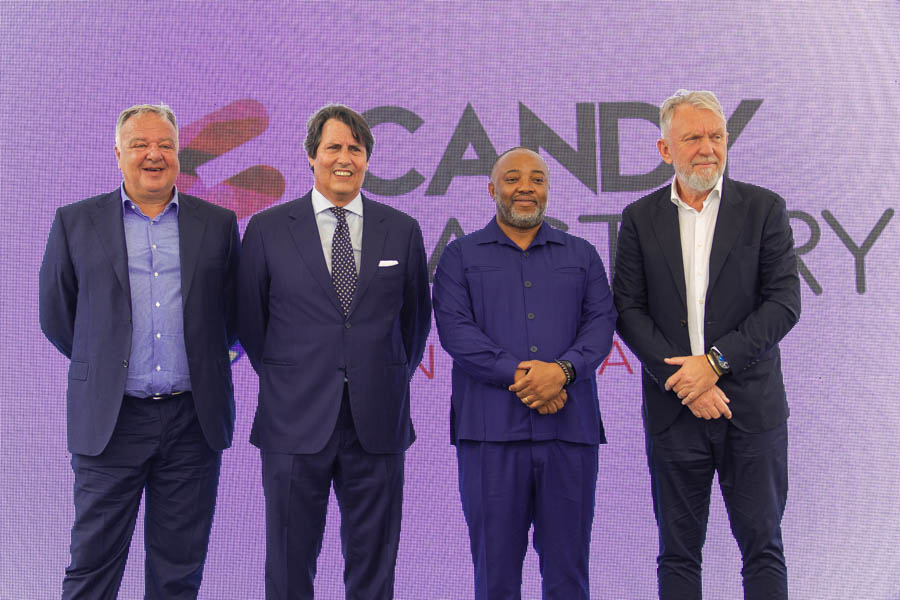 Inaugurada primeira fábrica de doces do país