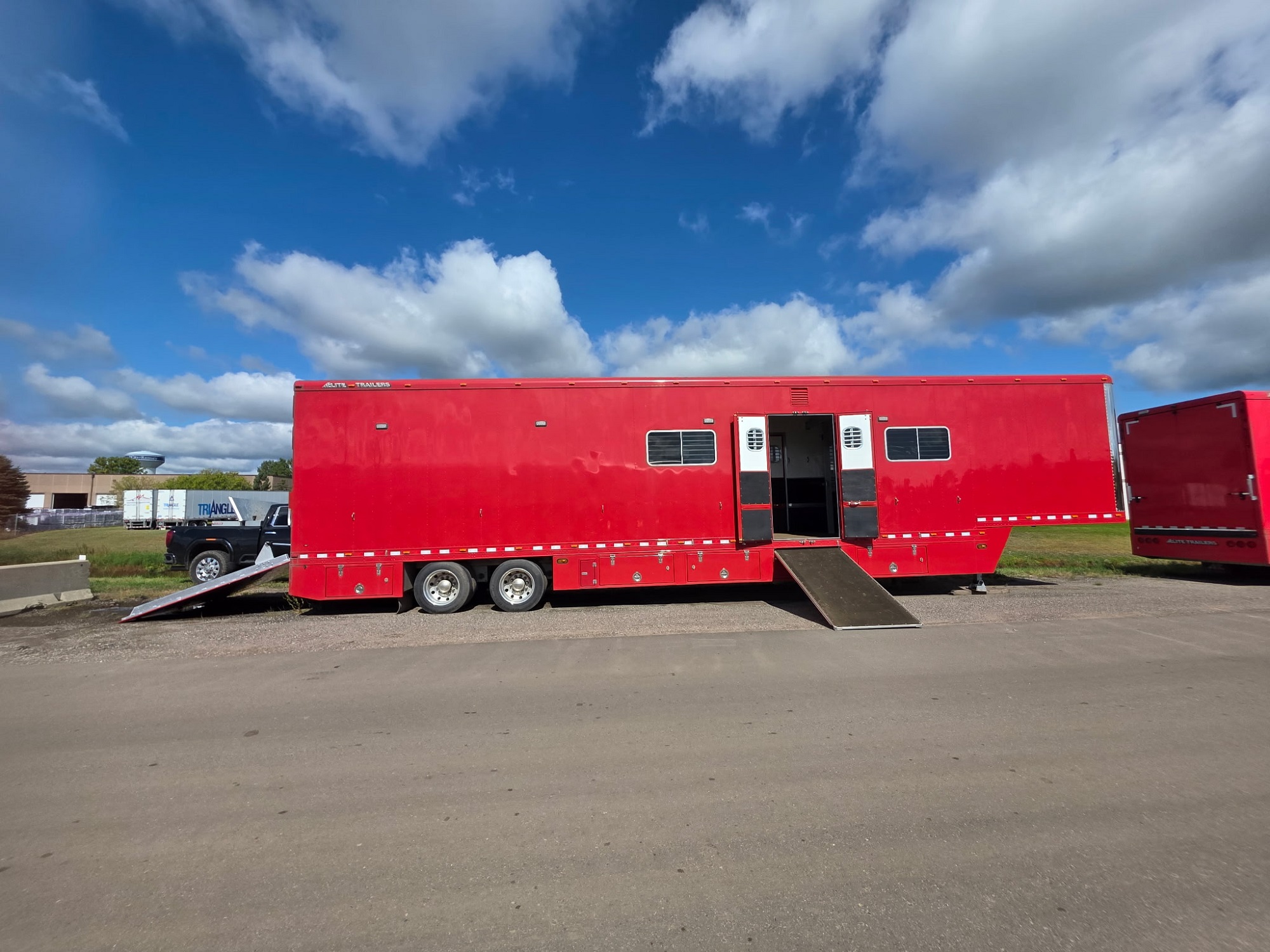 Horse & Wagon Trailer