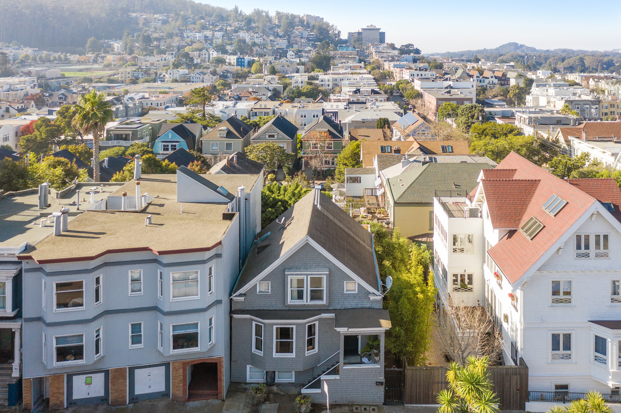 907-909A Clayton Street