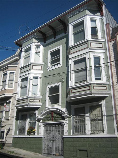 335 Oak Street & 230 Lily Street