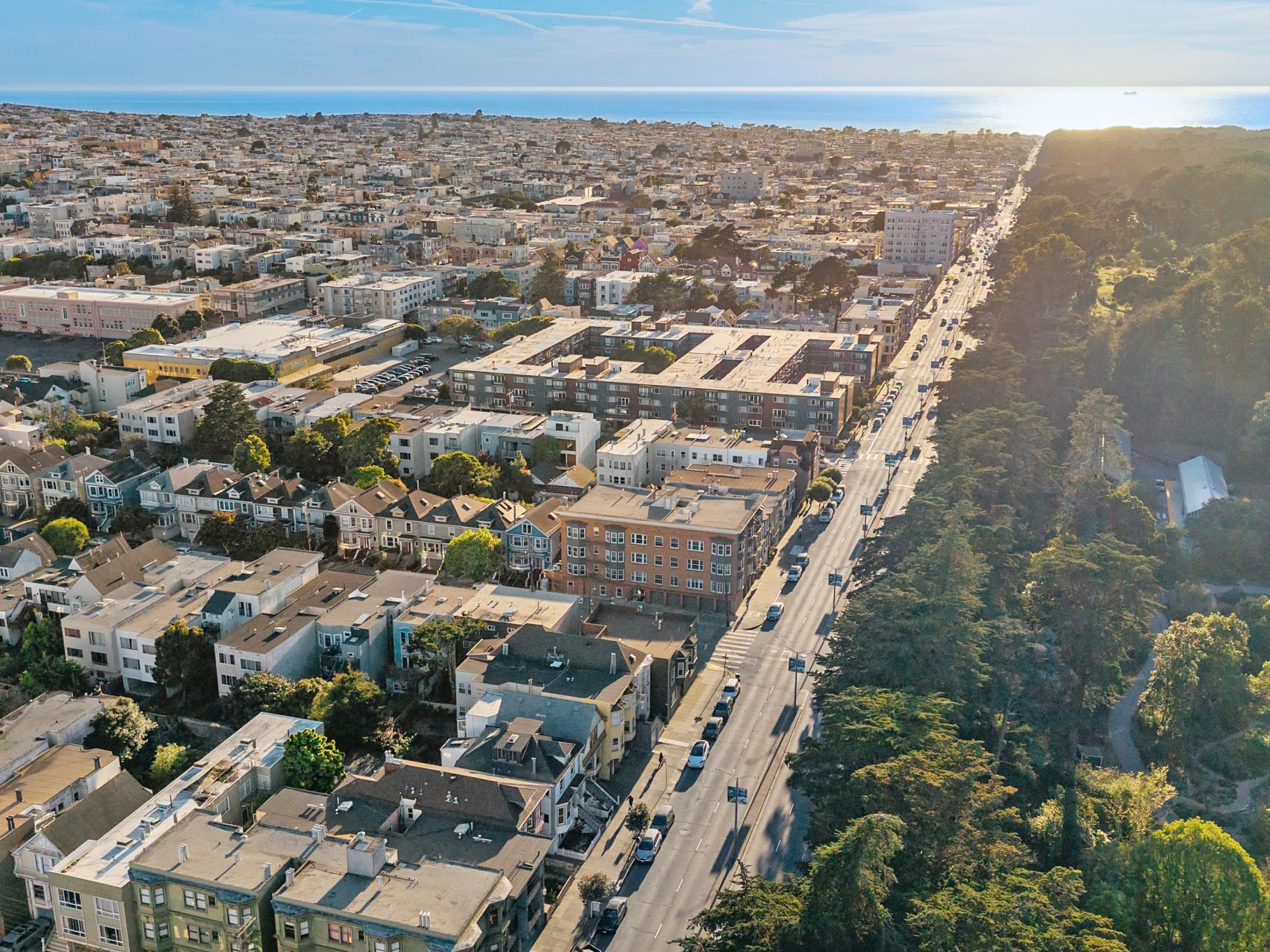 San Francisco 5+ Unit Building Market Report — Q1 2026